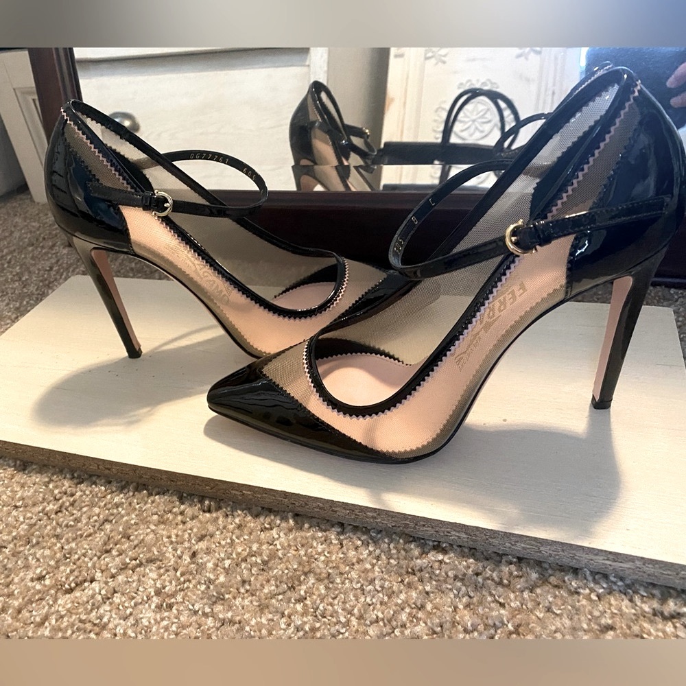 Salvatore Ferragamo black and pink retro Heels 7.5 - Picture 3 of 16